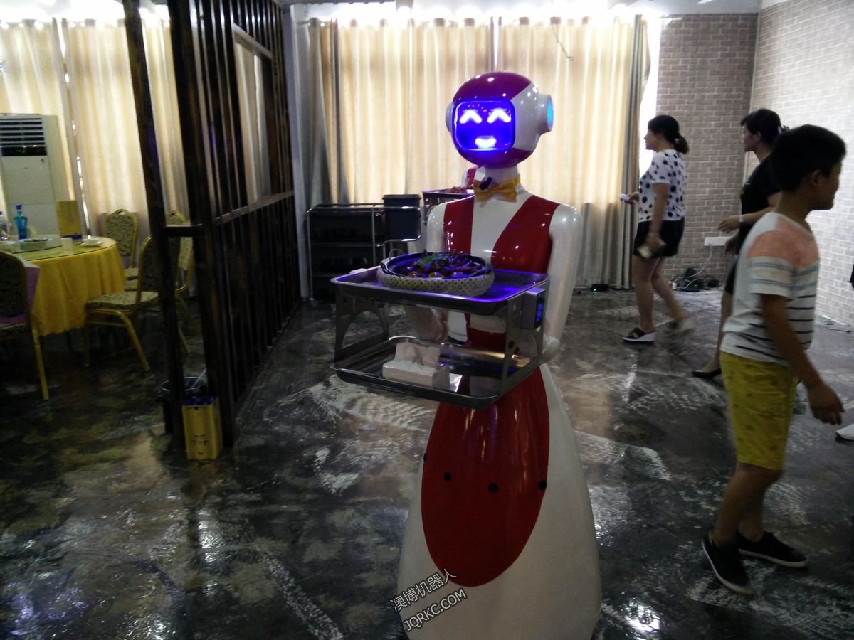 服務(wù)機(jī)器人能解決餐飲行業(yè)用工荒問題嗎？